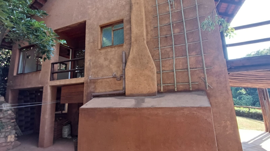 4 Bedroom Property for Sale in Kosmos North West